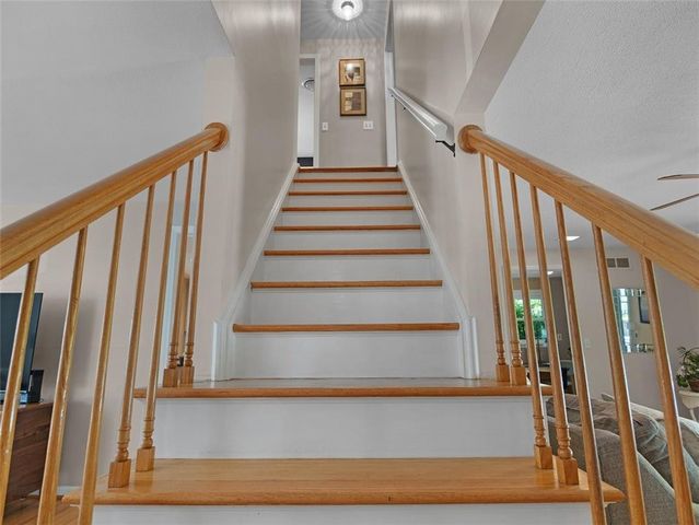 14 Burncoat, Pittsford, NY 14534
