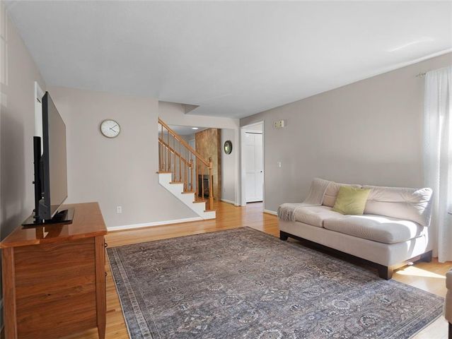 14 Burncoat, Pittsford, NY 14534