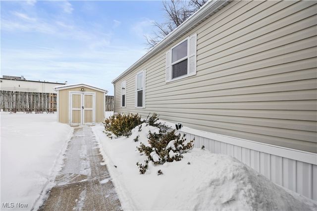 35157 Center Ridge Road 151, North Ridgeville, OH 44039