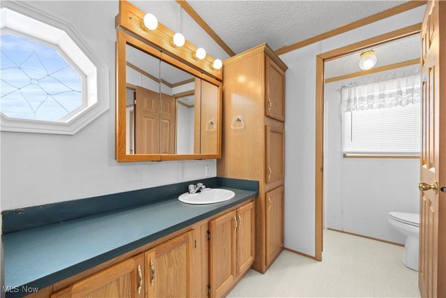 35157 Center Ridge Road 151, North Ridgeville, OH 44039