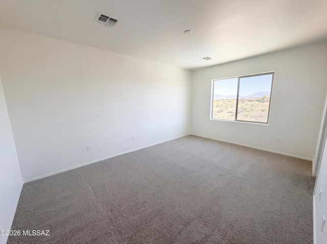 653 S Desert Haven Road, Vail, AZ 85641