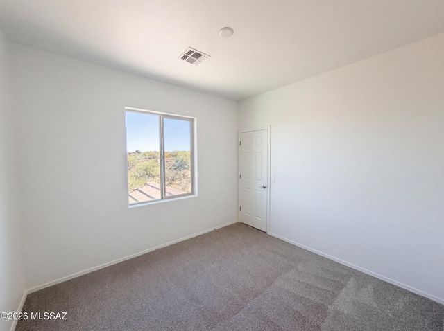 653 S Desert Haven Road, Vail, AZ 85641