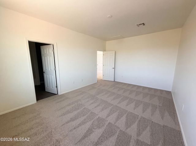 653 S Desert Haven Road, Vail, AZ 85641