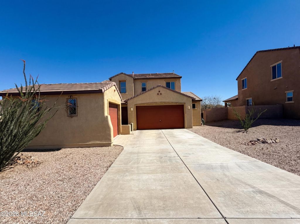653 S Desert Haven Road, Vail, AZ 85641