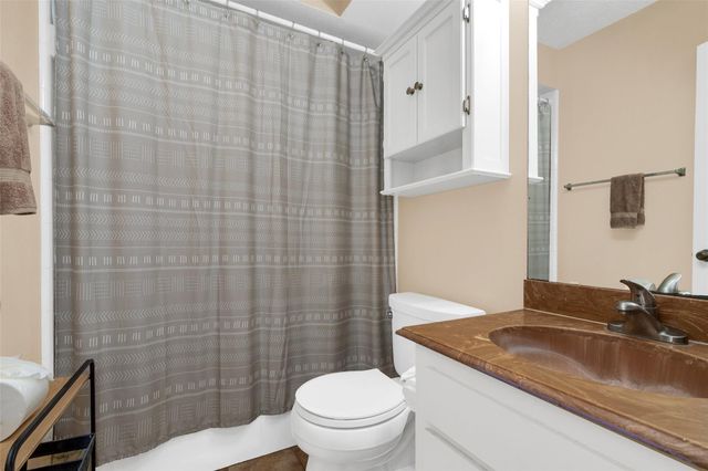 12011 Maverick Drive, Willis, TX 77378