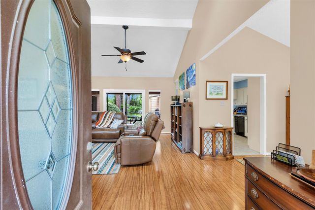 12011 Maverick Drive, Willis, TX 77378