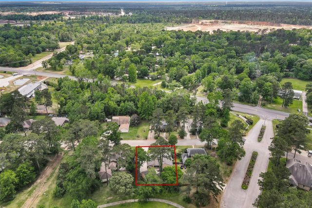 12011 Maverick Drive, Willis, TX 77378