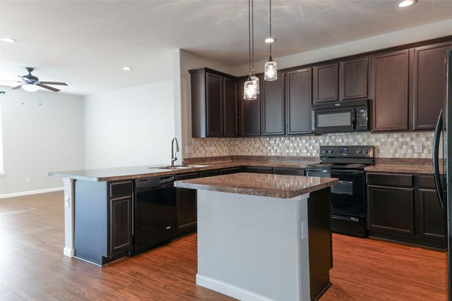 4110 Legend Trail, Heartland, TX 75126