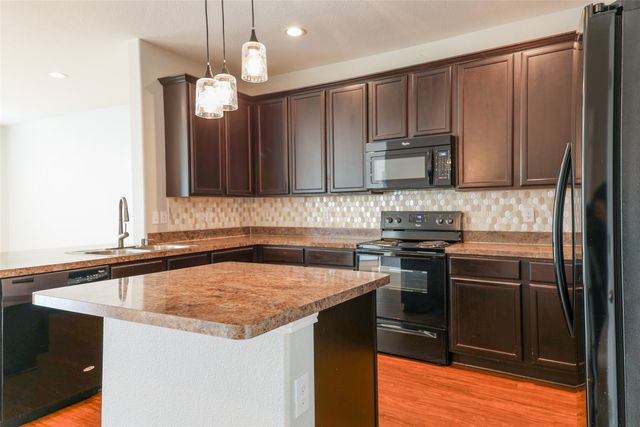 4110 Legend Trail, Heartland, TX 75126