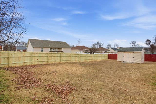 338 Gallop Ln, Springfield, TN 37172