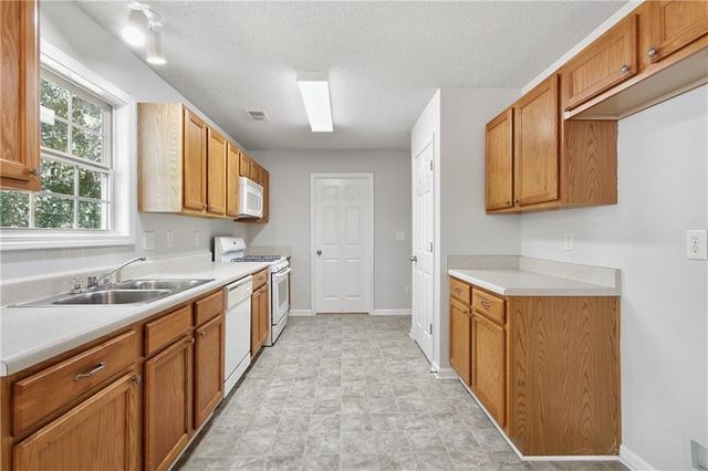 273 Rosemont Court, Hiram, GA 30141
