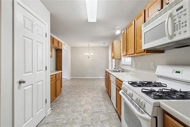 273 Rosemont Court, Hiram, GA 30141