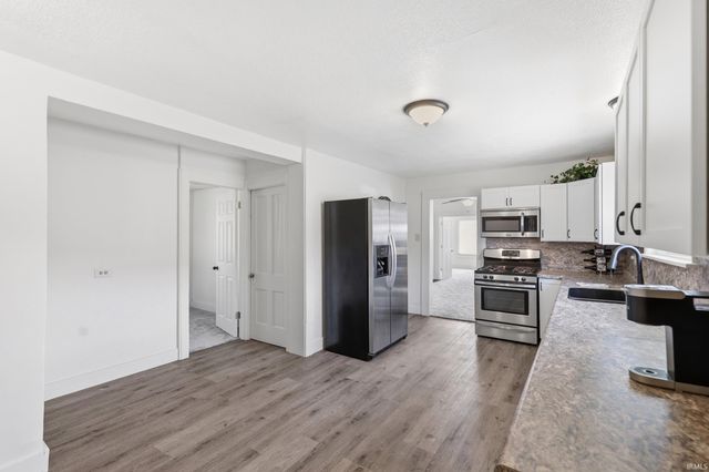 731 Saint Francis Drive, Fort Wayne, IN 46808