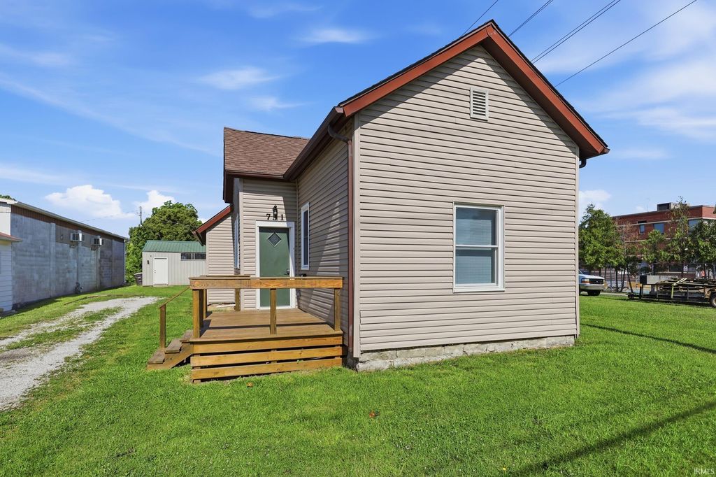 731 Saint Francis Drive, Fort Wayne, IN 46808
