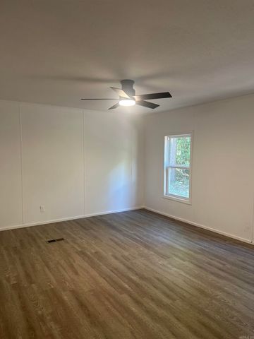 86 Copeland Loop, Romance, AR 72136