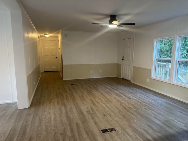 86 Copeland Loop, Romance, AR 72136