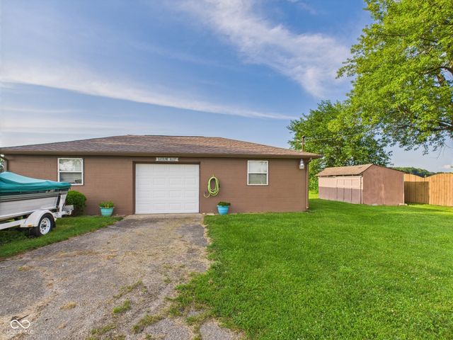 1226 E 600 N, Alexandria, IN 46001