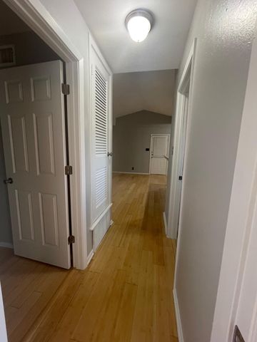 8003 Pinedale CV A, Austin, TX 78757