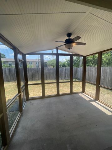 8003 Pinedale CV A, Austin, TX 78757