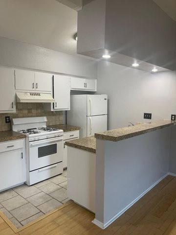 8003 Pinedale CV A, Austin, TX 78757