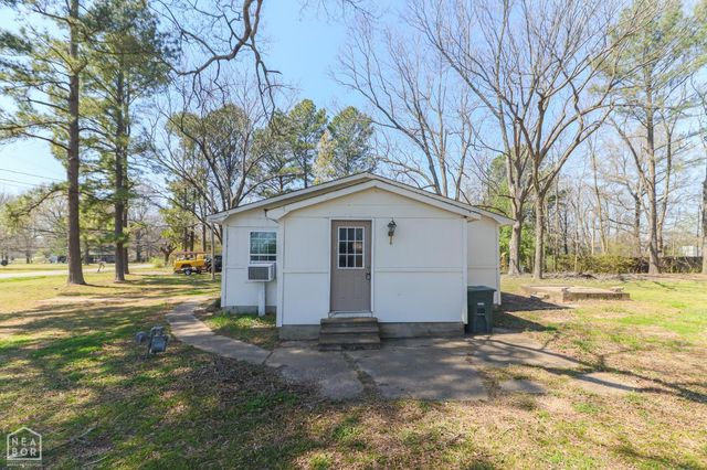 205 E Matthews Street, Brookland, AR 72417