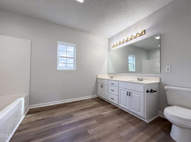 167 Stonehenge Drive, Dunn, NC 28334