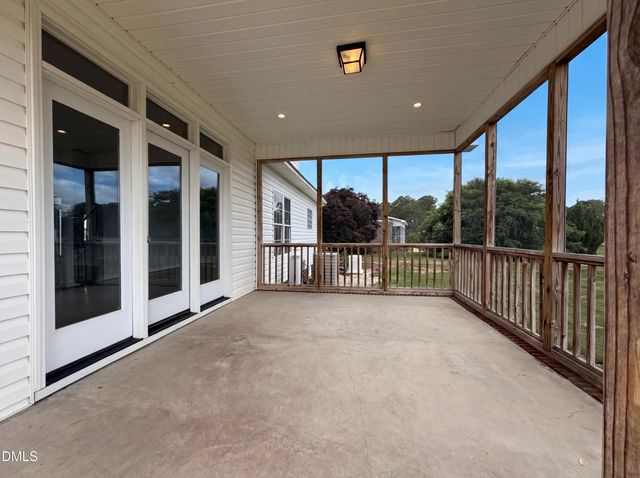 167 Stonehenge Drive, Dunn, NC 28334