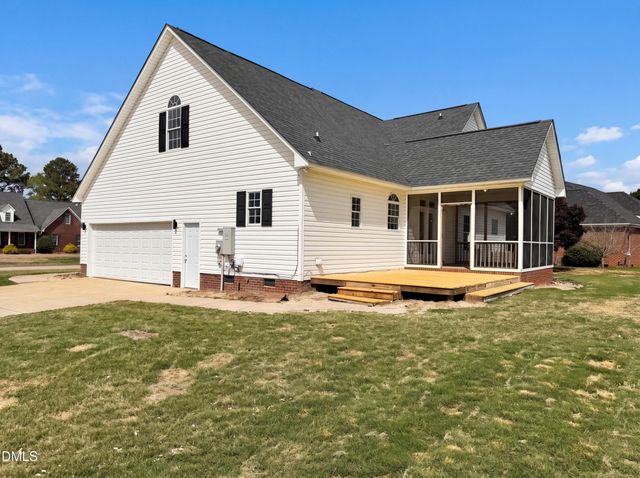 167 Stonehenge Drive, Dunn, NC 28334