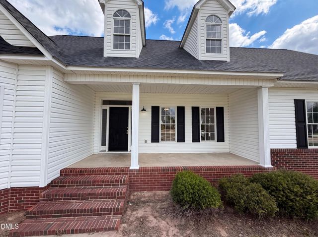 167 Stonehenge Drive, Dunn, NC 28334