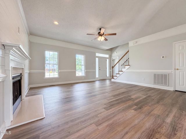167 Stonehenge Drive, Dunn, NC 28334