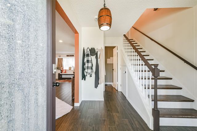 3728 Autumn Lane, Baytown, TX 77521