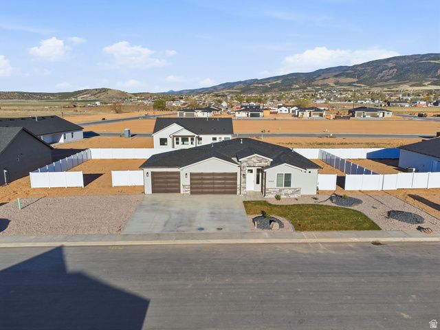 4968 N REMINGTON RD, Enoch, UT 84721