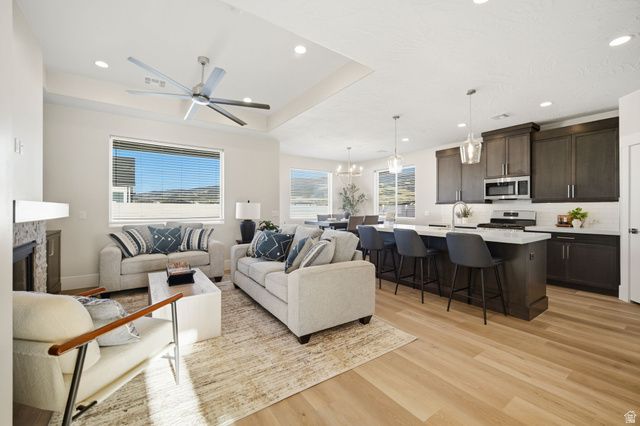 4968 N REMINGTON RD, Enoch, UT 84721