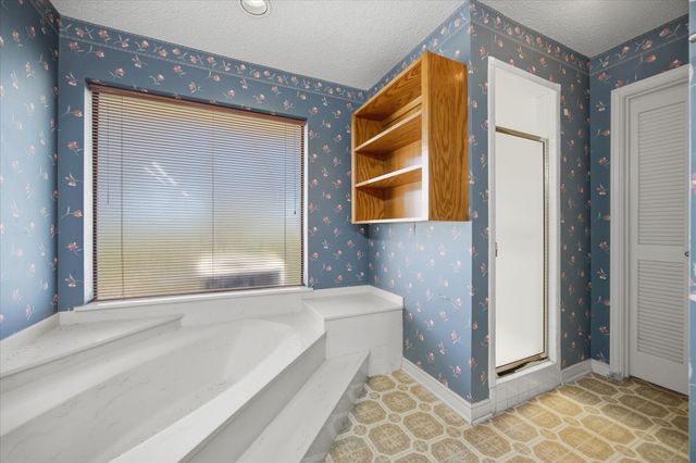 10435 County Road 2462, Poetry, TX 75160