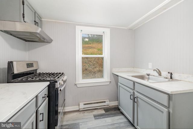 650 MOHN ST, Harrisburg, PA 17113