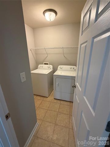 14065 Singleleaf Lane, Charlotte, NC 28278
