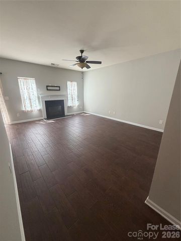 14065 Singleleaf Lane, Charlotte, NC 28278