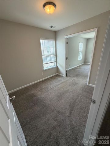 14065 Singleleaf Lane, Charlotte, NC 28278