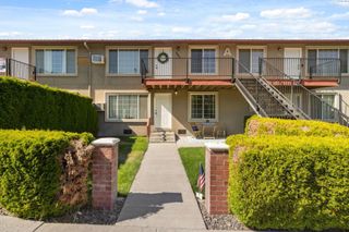 526 S 40th Ave Apt A102, West Richland, WA 99353