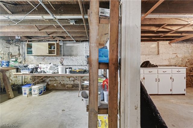 38 Penn Avenue, Mansfield, OH 44903