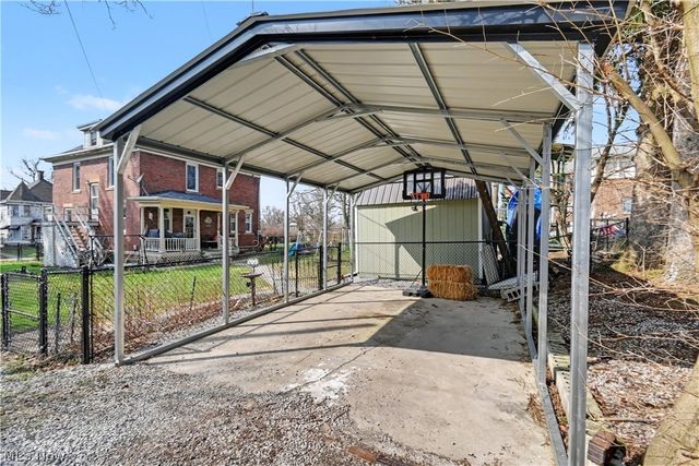 38 Penn Avenue, Mansfield, OH 44903