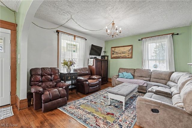 38 Penn Avenue, Mansfield, OH 44903