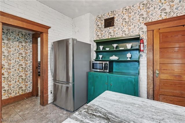 38 Penn Avenue, Mansfield, OH 44903