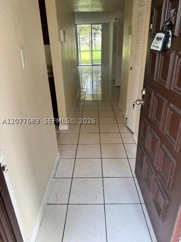 3361 NW 47th Ter 134, Lauderdale Lakes, FL 33319