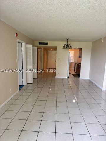 3361 NW 47th Ter 134, Lauderdale Lakes, FL 33319