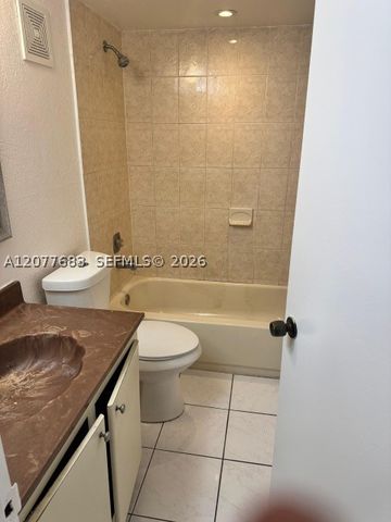 3361 NW 47th Ter 134, Lauderdale Lakes, FL 33319