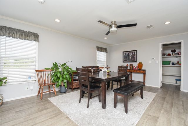 700 Road 5505, Cleveland, TX 77327