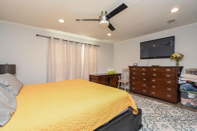 700 Road 5505, Cleveland, TX 77327