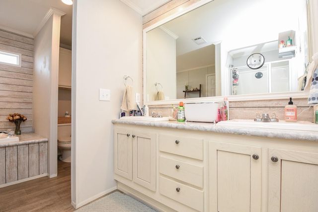 700 Road 5505, Cleveland, TX 77327