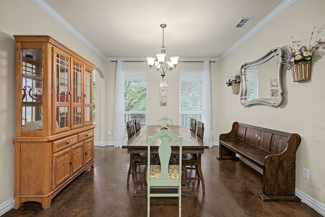 203 Saddle Ridge Court, Springtown, TX 76082